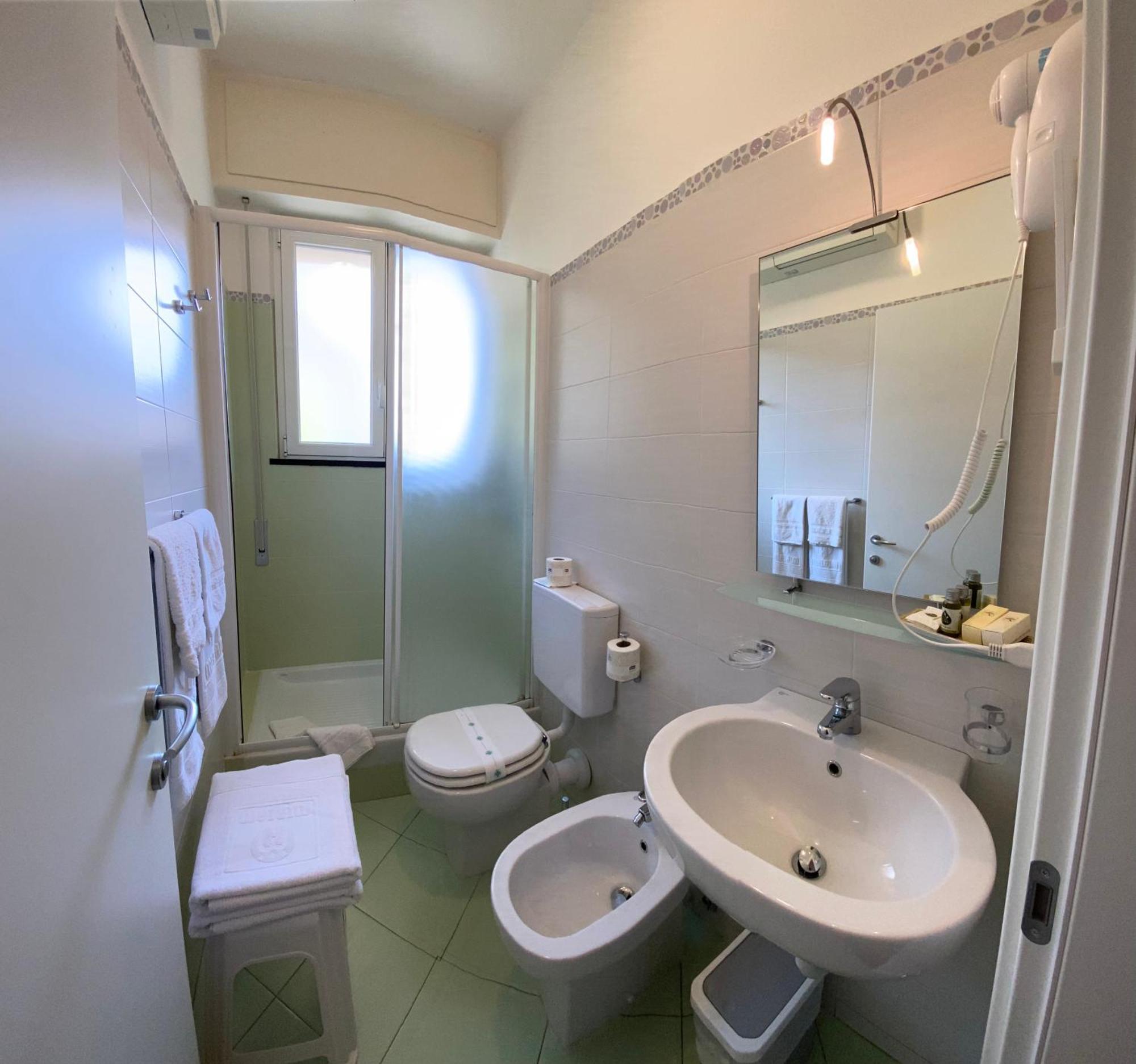 Hotel Miriam Sestri Levante Luaran gambar